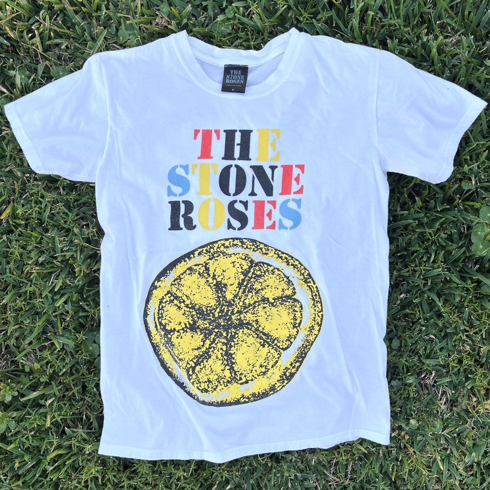pre-owned 2014 Stone Roses Lemon T-shirt, Size Small